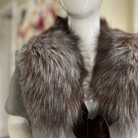 Fox Fur Collar - Brown, Black and White Colour - Authentic - Picture 1 of 17